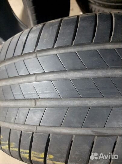 Bridgestone Turanza T005 255/35 R20 97Y