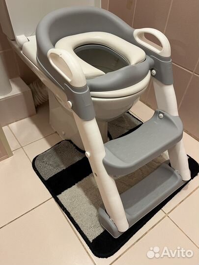 Сиденье для унитаза со ступенькой