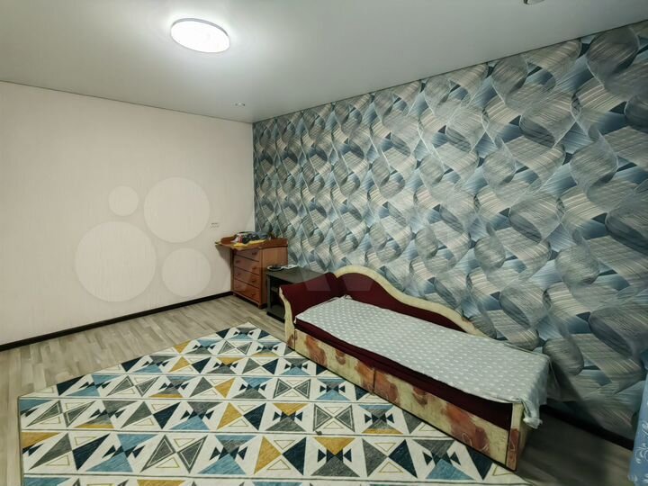 1-к. квартира, 32 м², 9/9 эт.