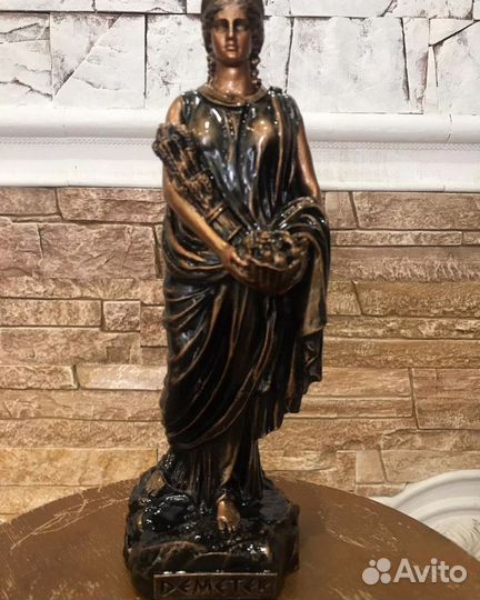 Богиня Деметра, статуэтка