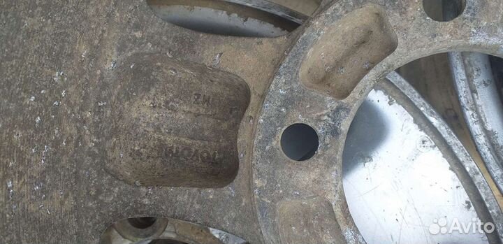 Bfgoodrich Mud-Terrain T/A 285/75 R16