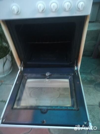 Газовая плита 4-х комфорочная