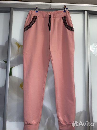 Костюм спортивный женский