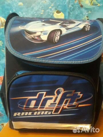 Рюкзак школьный