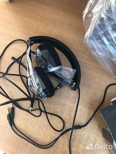 Проводная гарнитура с микрофоном