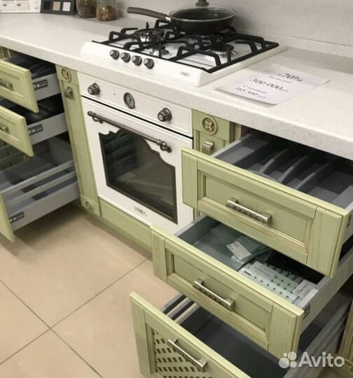 Кухня на заказ, Кухонные гарнитуры