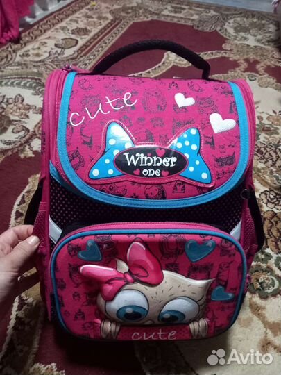 Школьный рюкзак для девочки