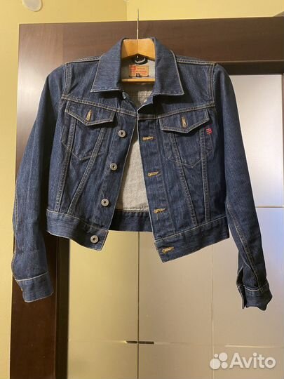 Джинсовая куртка