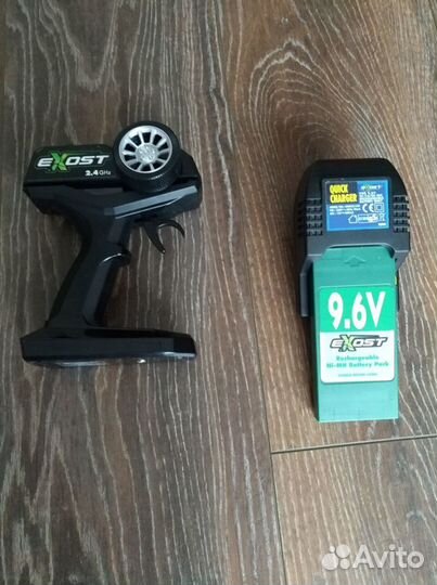 Радиоуправляемая машина дрифт