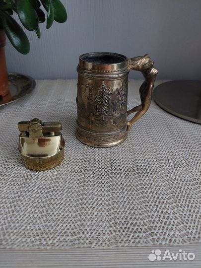 Винтажная зажигалка