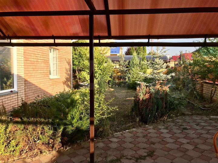 Дом 210 м² на участке 10 сот.