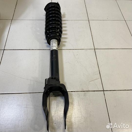 Амортизатор передний Mercedes-Benz M-Class ML W166