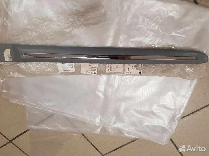 Молдинг правой задней двери KIA Spektra