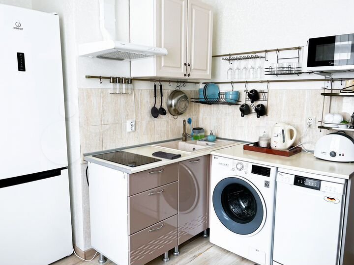 2-к. квартира, 62 м², 13/18 эт.