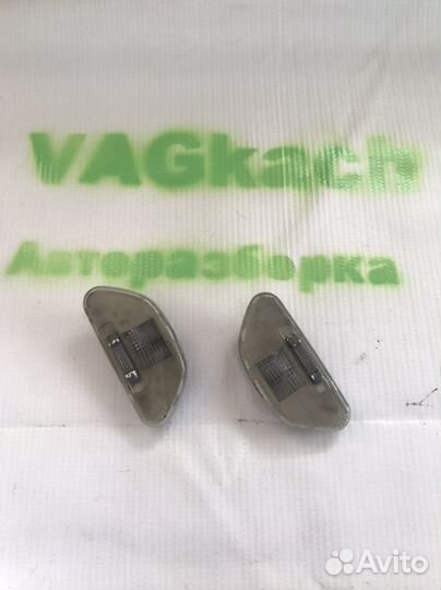 Плафон освещения салона audi a4 b5. 1998г