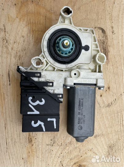 Гольф 5 моторчик стеклоподъемника задний левый