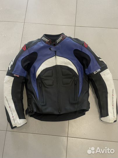 Мотокуртка