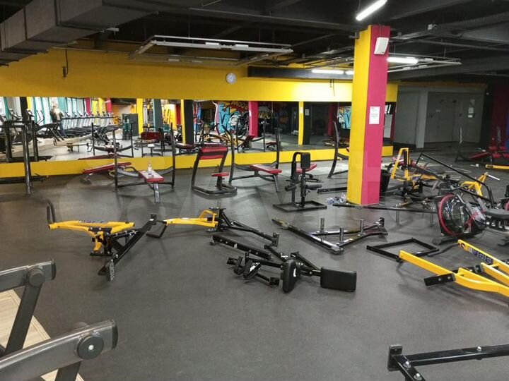 Сдам торговое помещение, 3000 м²