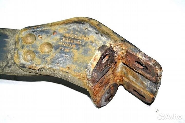 Траверса рамы volvo FH (01.05)