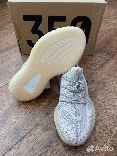 Кроссовки Adidas Yeezy Boost 350