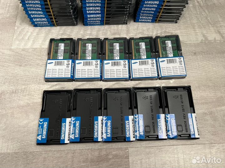 Samsung 32Гб (16Gb + 16Gb) DDR4 PC4 3200 Mhz новая