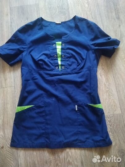 Медицинский костюм женский