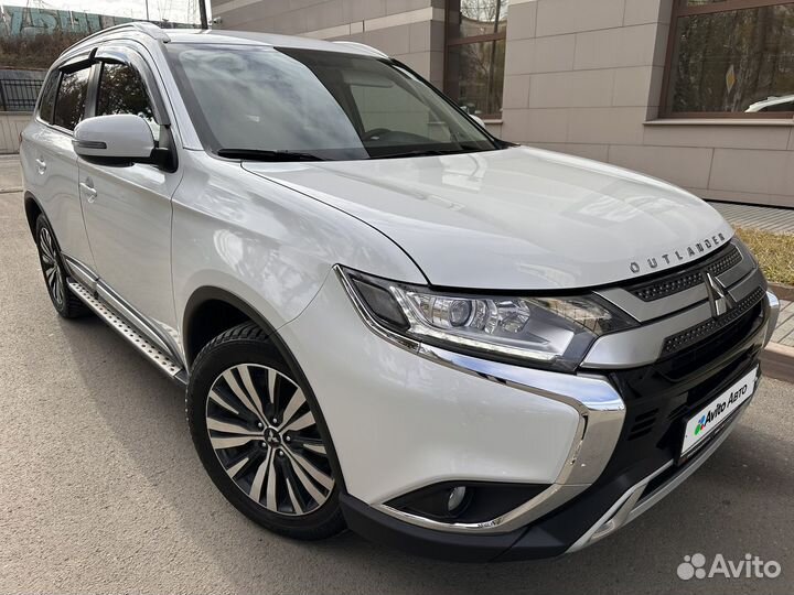 Mitsubishi Outlander 2.4 CVT, 2020, 49 577 км