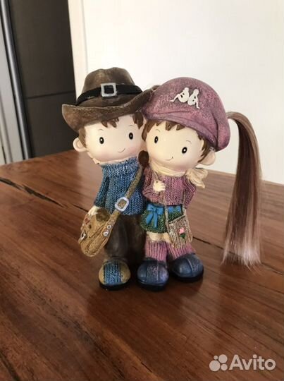 Статуэтка новая красивая