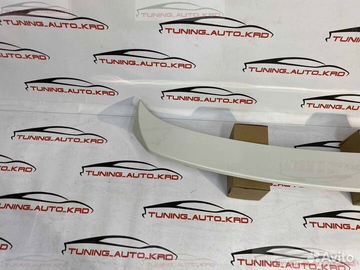 Спойлер Под стекло Lexus RX350 W5425