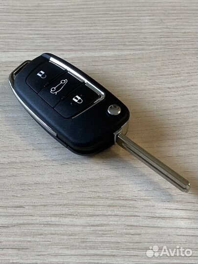 Ключ выкидной Hyundai i30 ix35 Solaris