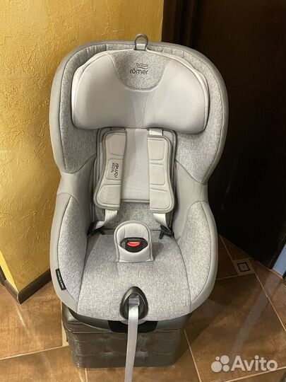 Автокресло britax romer trifix2 i size