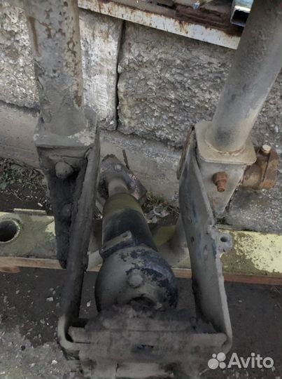 Надрамник с цилиндром - Урал 5557 сельхозник