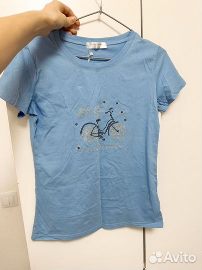 Футболка женская 44