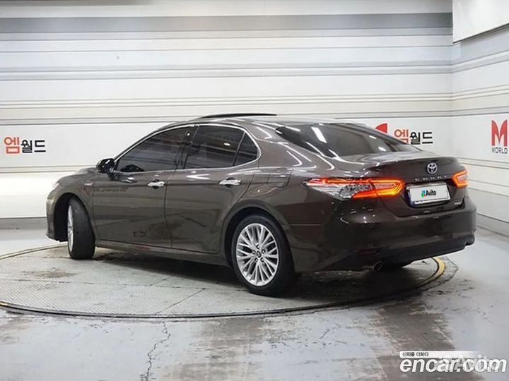 Toyota Camry 2.5 AT, 2019, 16 000 км