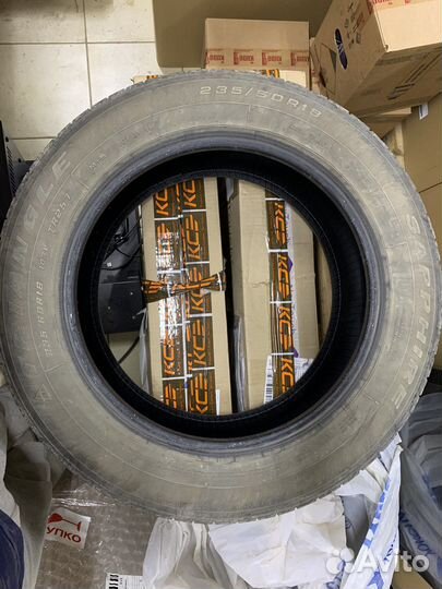 Triangle TR257 235/60 R18