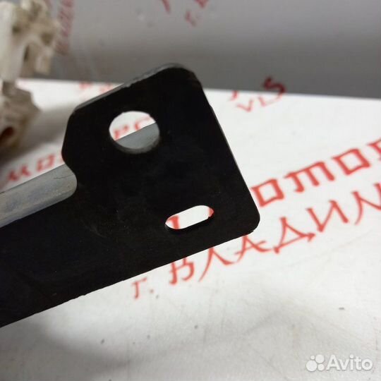 Фара ксеноновая передняя правая Mitsubishi