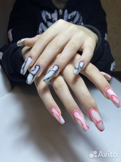 Маникюр на дому
