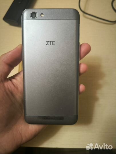 ZTE Blade A610, 2/16 ГБ