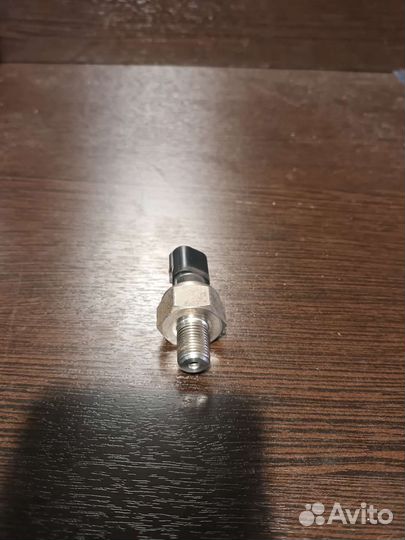 Датчик давления топлива тойота 89458-22010