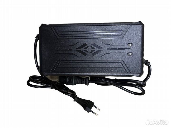 Усиленное зарядное устройство City Coco