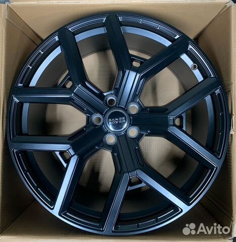Литые диски на Range Rover Sport R22 5/120