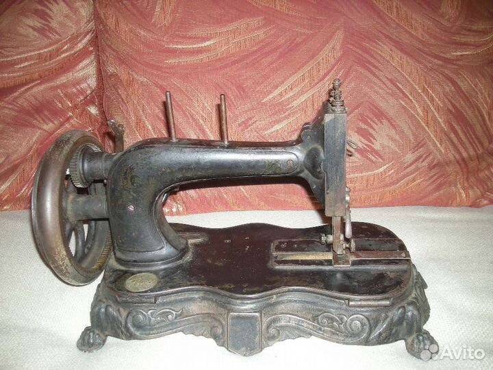 Швейная машинка Попова
