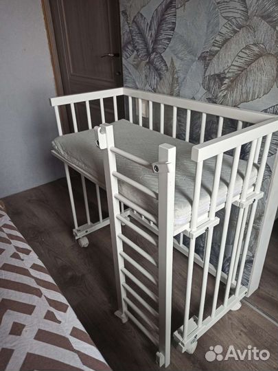Приставная кроватка люлька