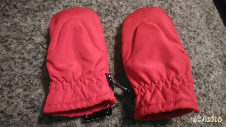 Варежки новые, размер 1