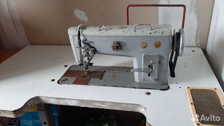 Швейная машина для кожи