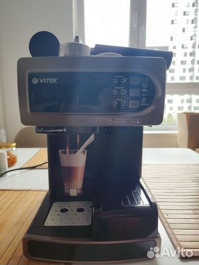 Кофеварка рожковая vitek VT-1517 BN