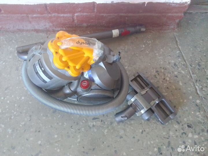 Пылесос Dyson dc 29