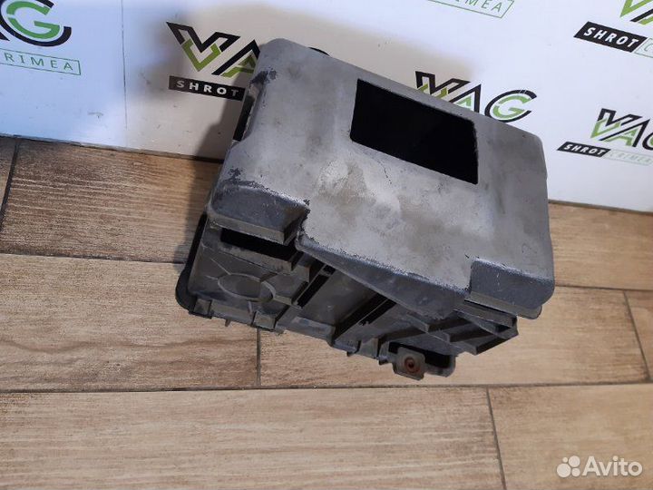 Короб аккумулятора Skoda Octavia Rs A4 (1U2) 1.8T