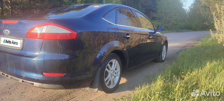 Ford Mondeo 2.0 МТ, 2008, 300 000 км