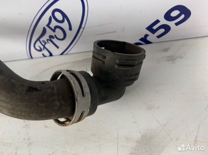 Патрубок системы охлаждения Ford Focus 2 CB4 1.8